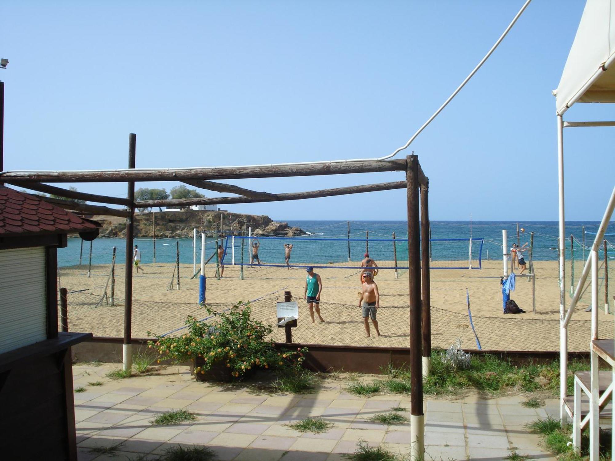Zinovia Daire Kato Daratso Oda fotoğraf